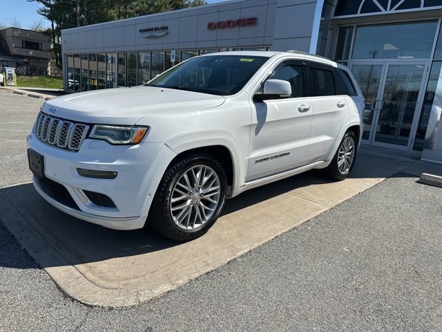 Used 2018 Jeep Grand Cherokee Summit AWD/4WD image 3