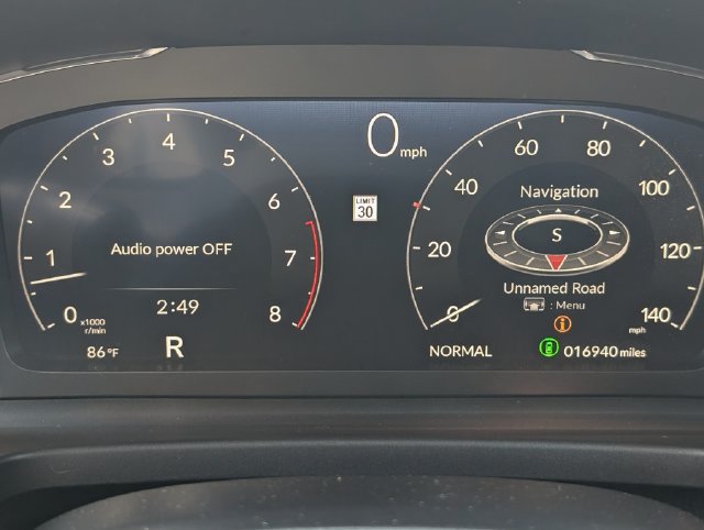 Used 2025 Honda Pilot Black Edition image 37