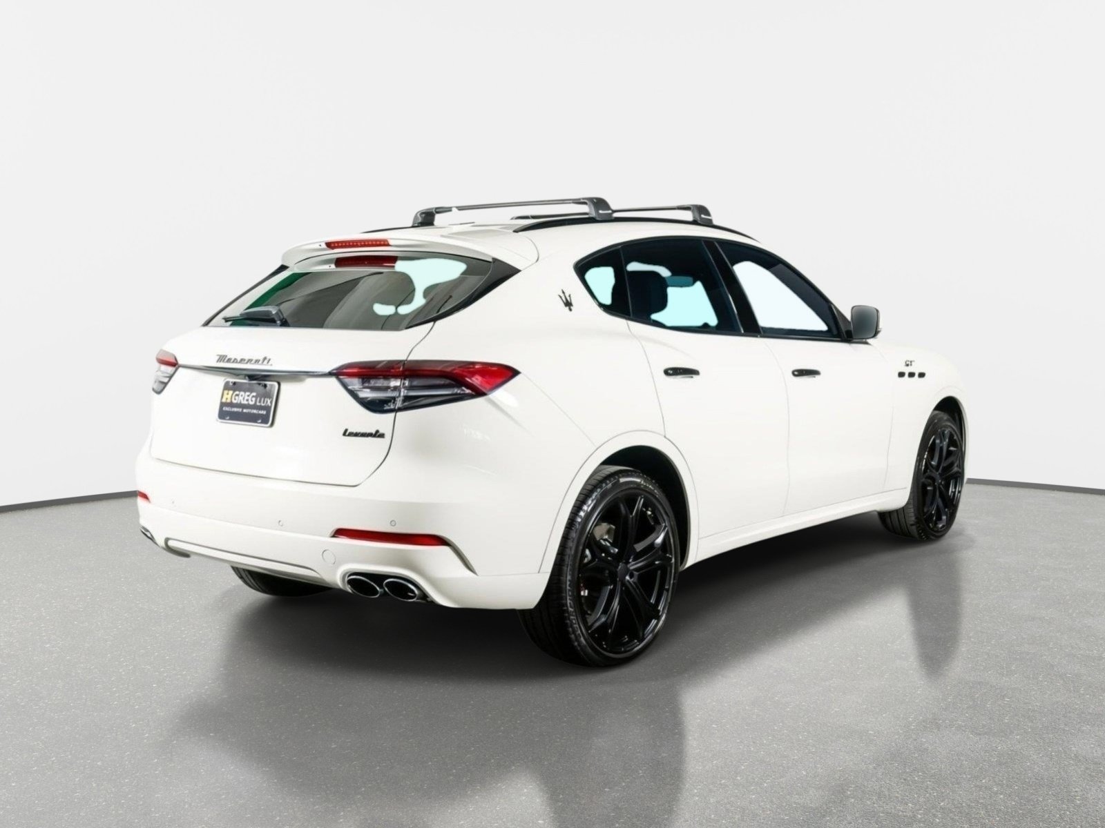 Used 2023 Maserati Levante GT AWD/4WD image 9