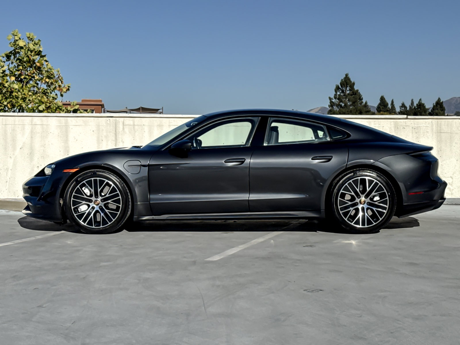 Certified 2020 Porsche Taycan Turbo AWD/4WD image 3