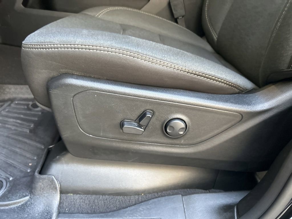 Used 2025 RAM 1500 Big Horn RWD image 46