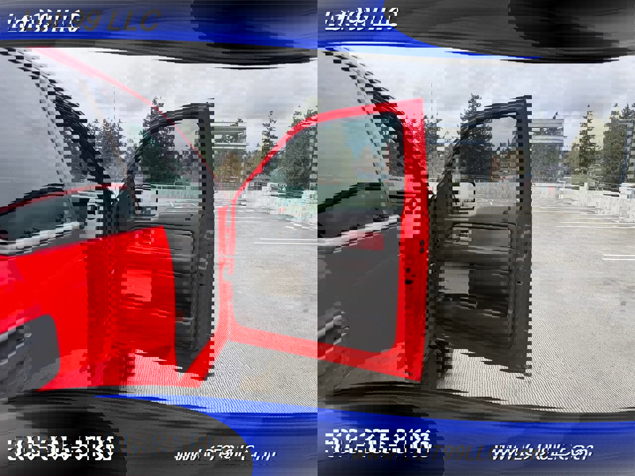 Used 2014 Ford F150 Raptor w/ Equipment Group 801A Luxury image 37