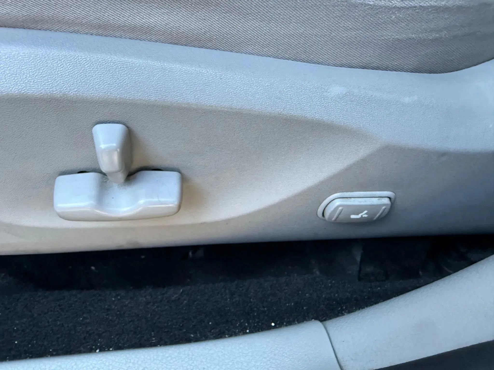 Used 2012 Subaru Forester 2.5X Premium w/ Popular Pkg 3 image 11