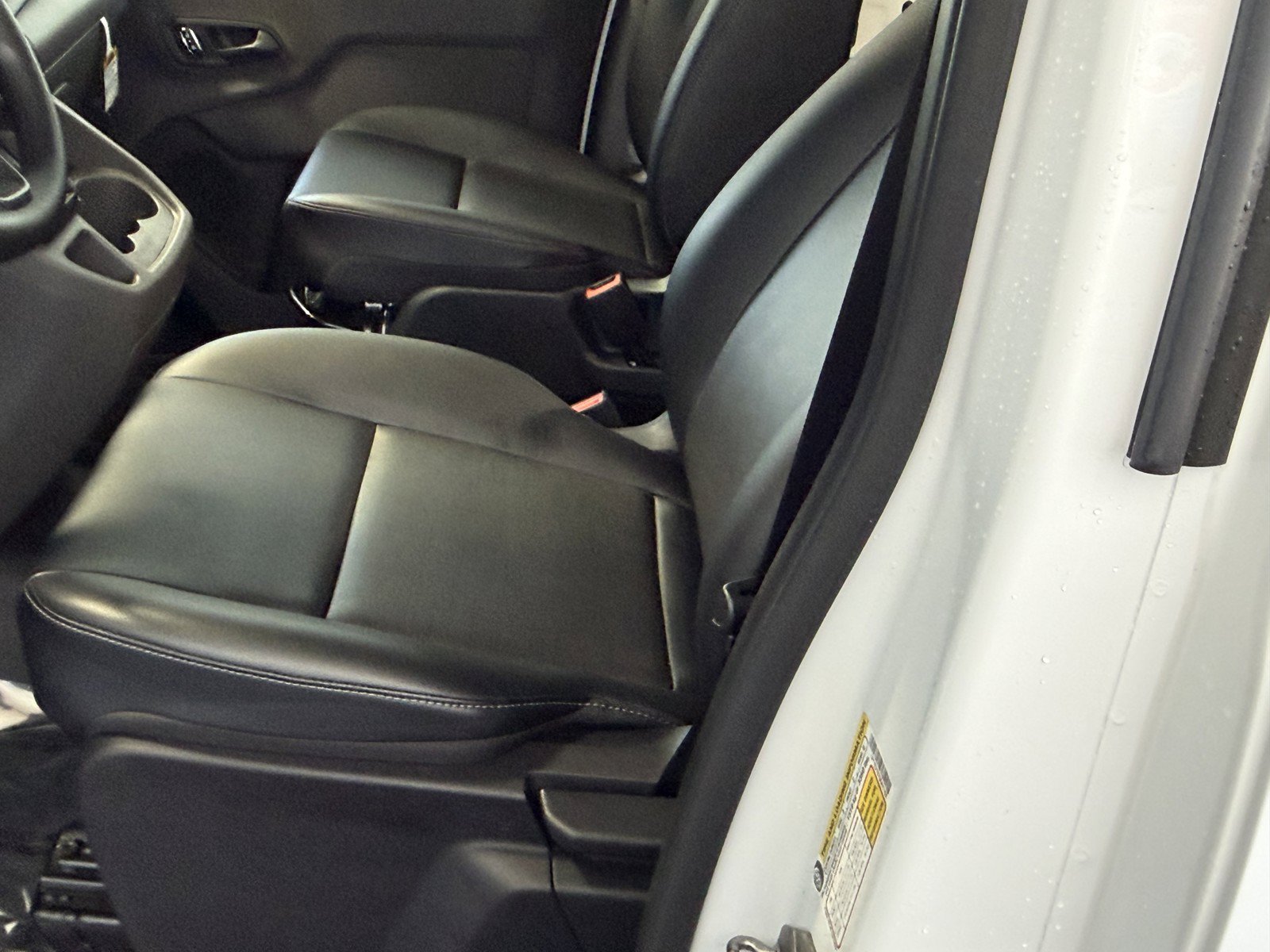 Used 2025 Ford Transit 150 Low Roof AWD image 28