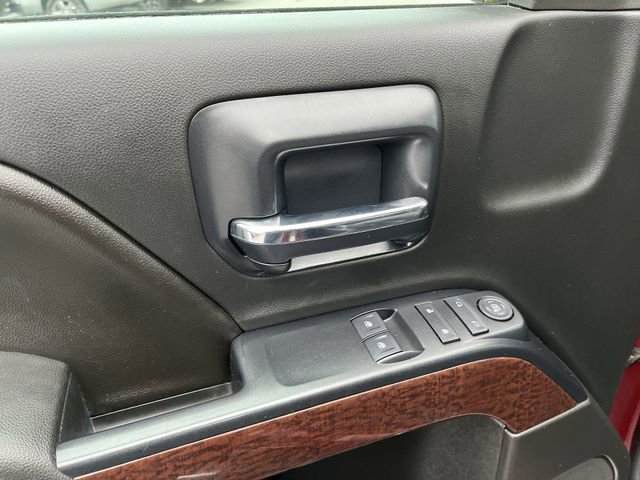 Used 2014 GMC Sierra 1500 SLE w/ Suspension Package, Off-Road image 17