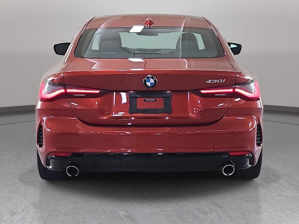 Used 2021 BMW 430i Coupe w/ Convenience Package RWD image 8