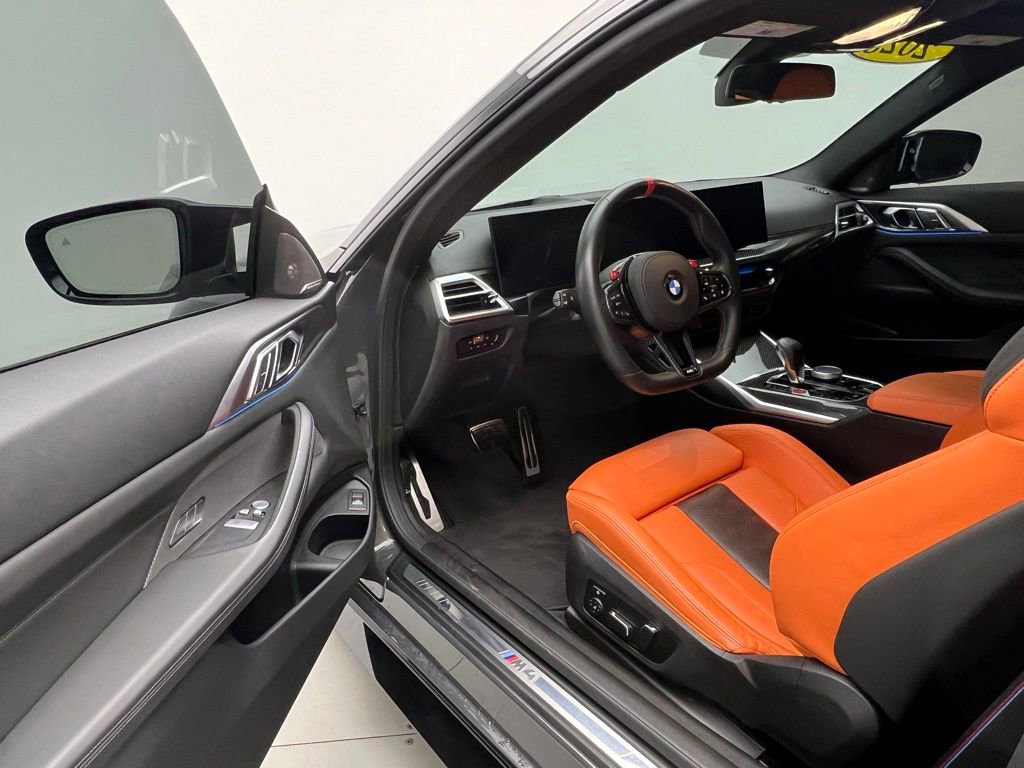Used 2025 BMW M4 xDrive Competition w/ Executive Package image 23