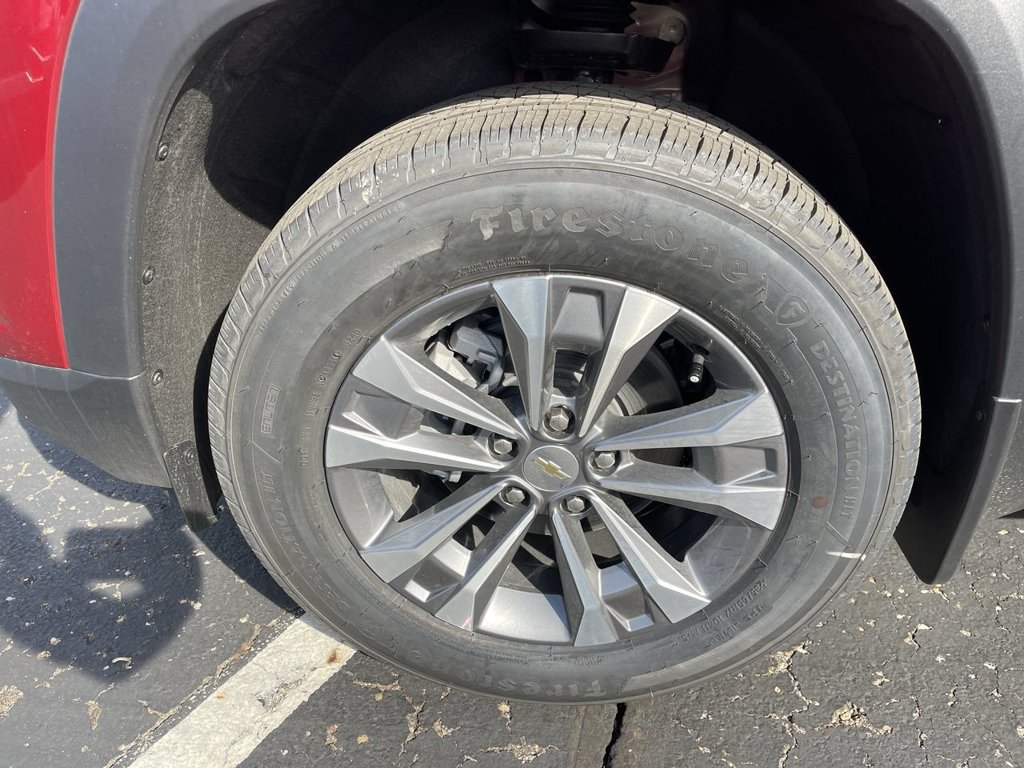 New 2026 Chevrolet Equinox LT w/ Safety and Technology Package FWD image 10