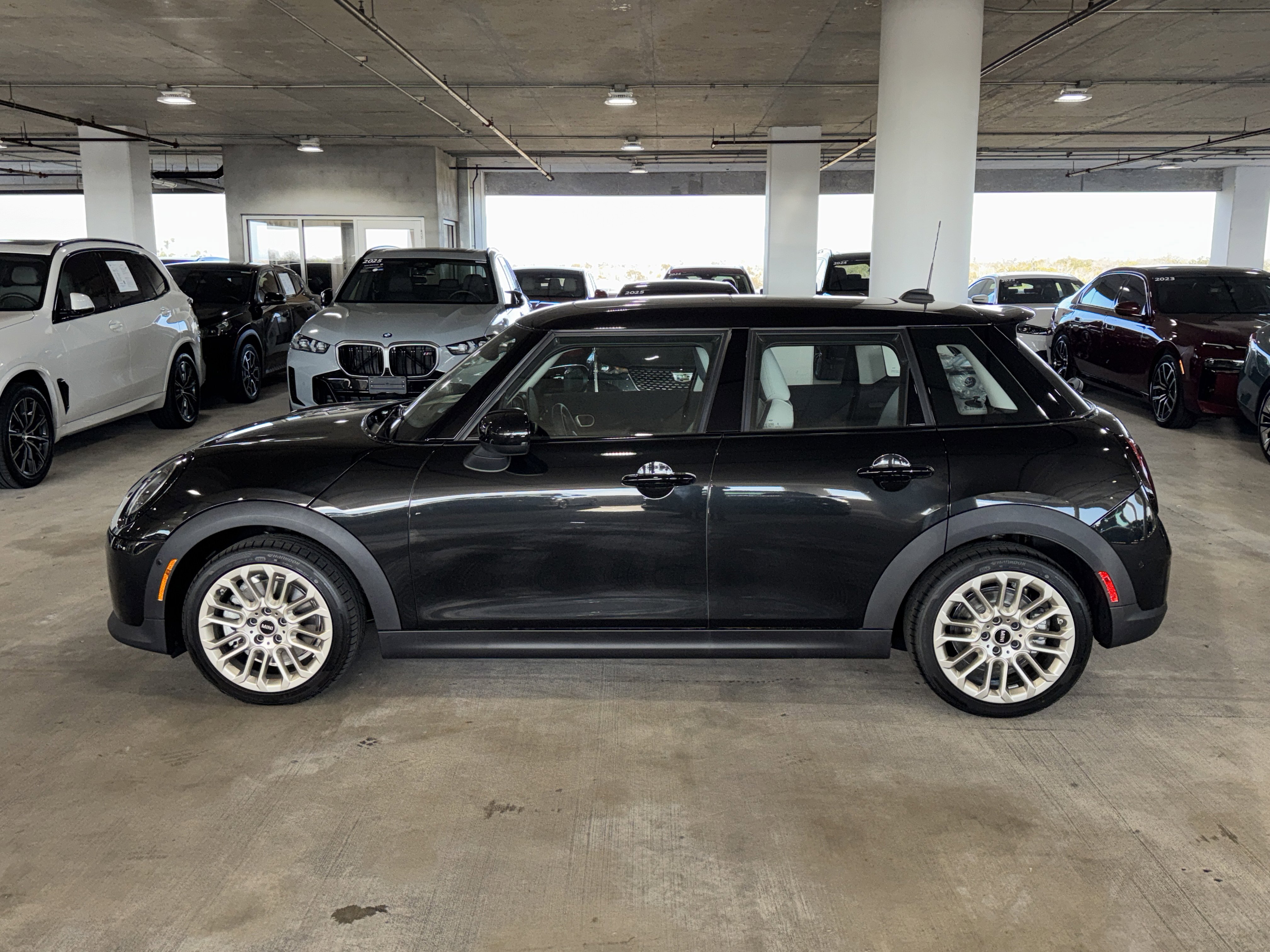 New 2026 MINI Cooper S image 4