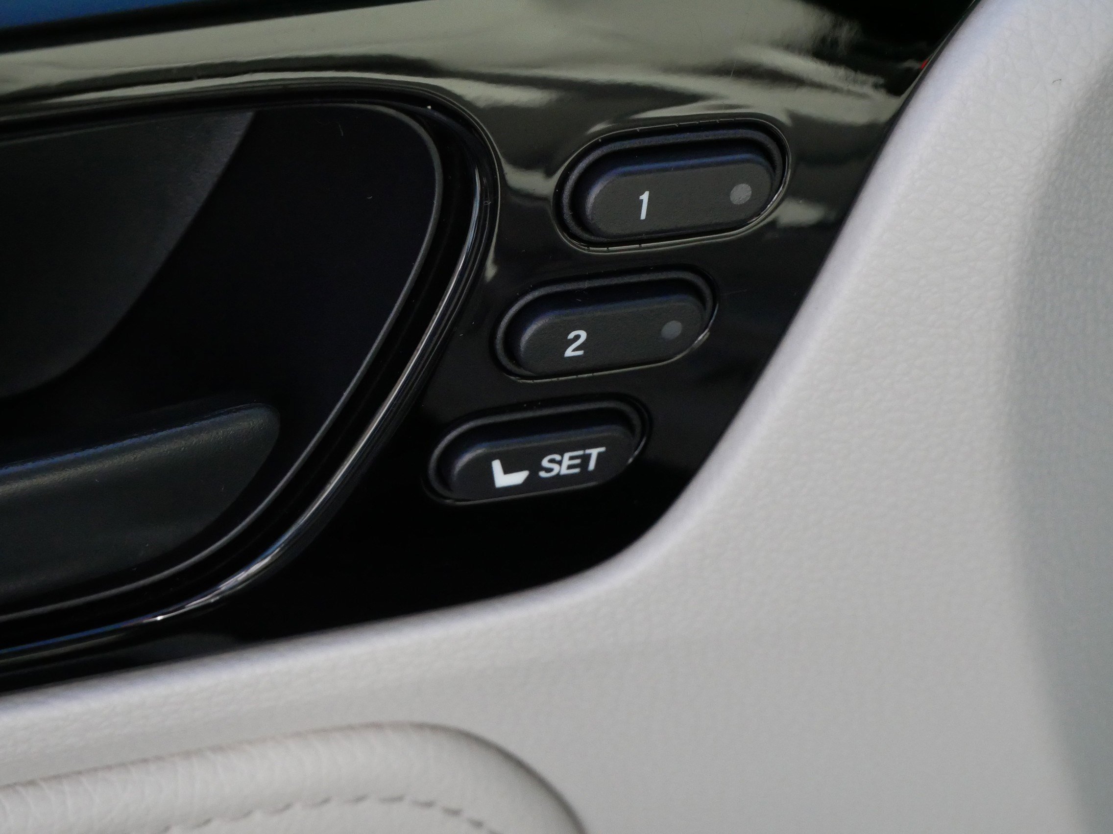 Certified 2026 Honda Odyssey Touring image 19