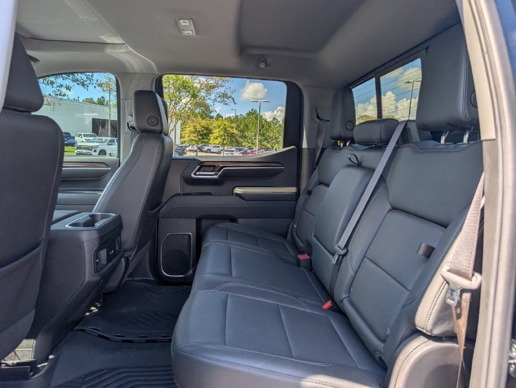 Used 2023 Chevrolet Silverado 1500 RST w/ Convenience Package II AWD/4WD image 28