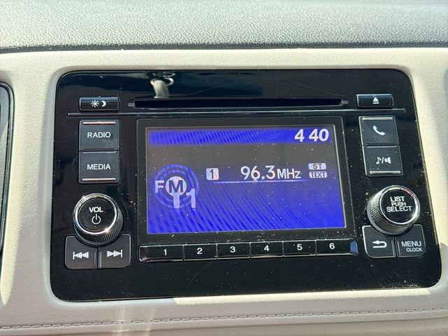 Used 2022 Honda HR-V LX image 16
