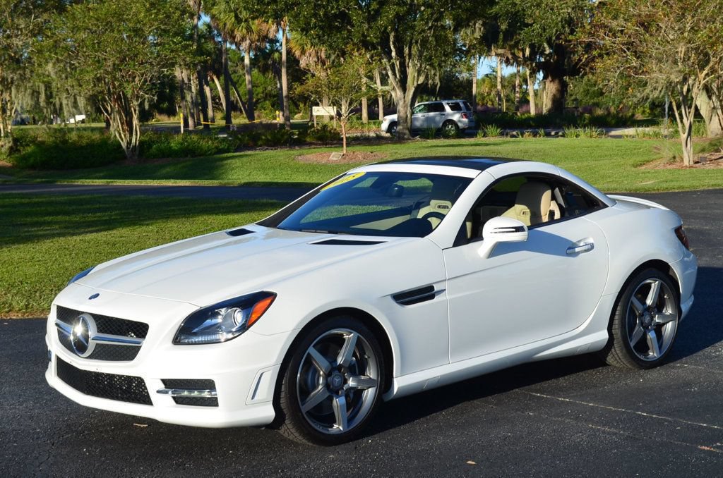 Used 2015 Mercedes-Benz SLK 250 image 24