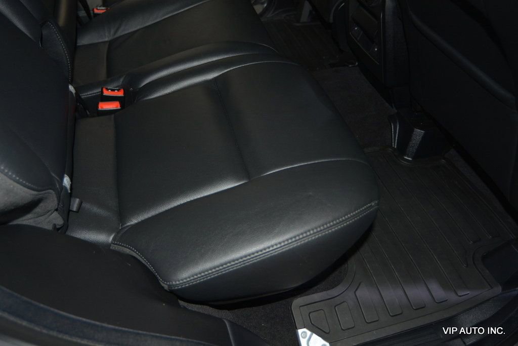 Used 2011 Land Rover Range Rover Sport HSE image 27