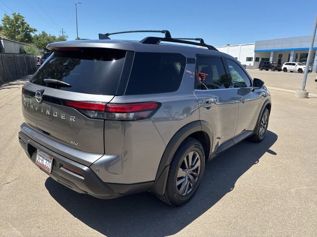Used 2022 Nissan Pathfinder SV w/ Cargo Package FWD image 8