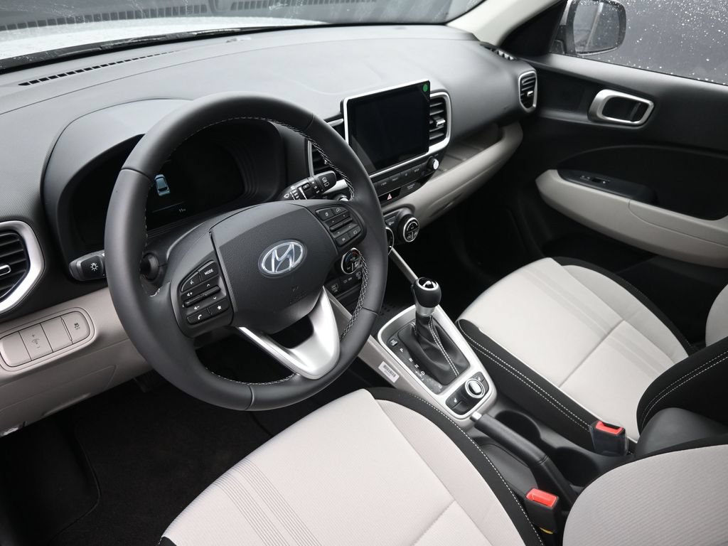 New 2026 Hyundai Venue SEL FWD image 20