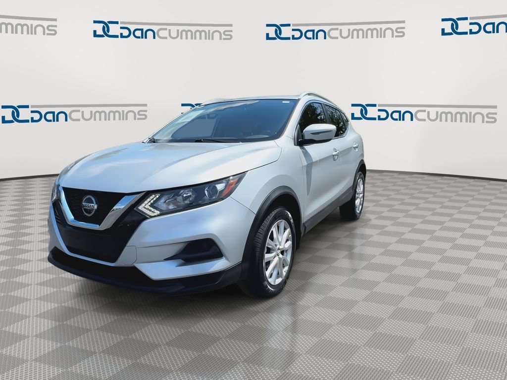 Used 2020 Nissan Rogue Sport SV FWD image 4