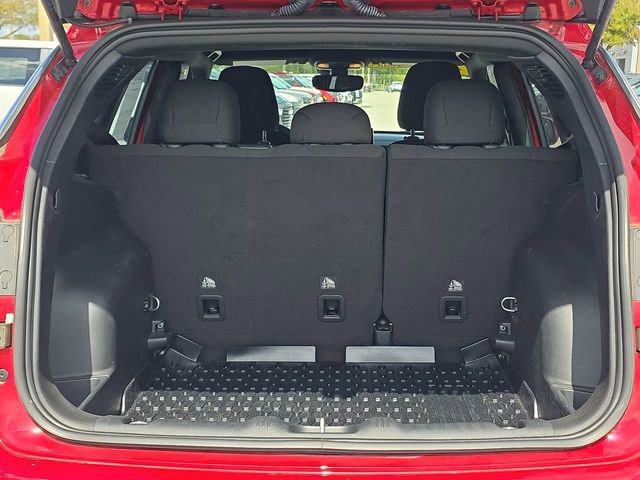 Used 2023 Jeep Compass Sport image 15