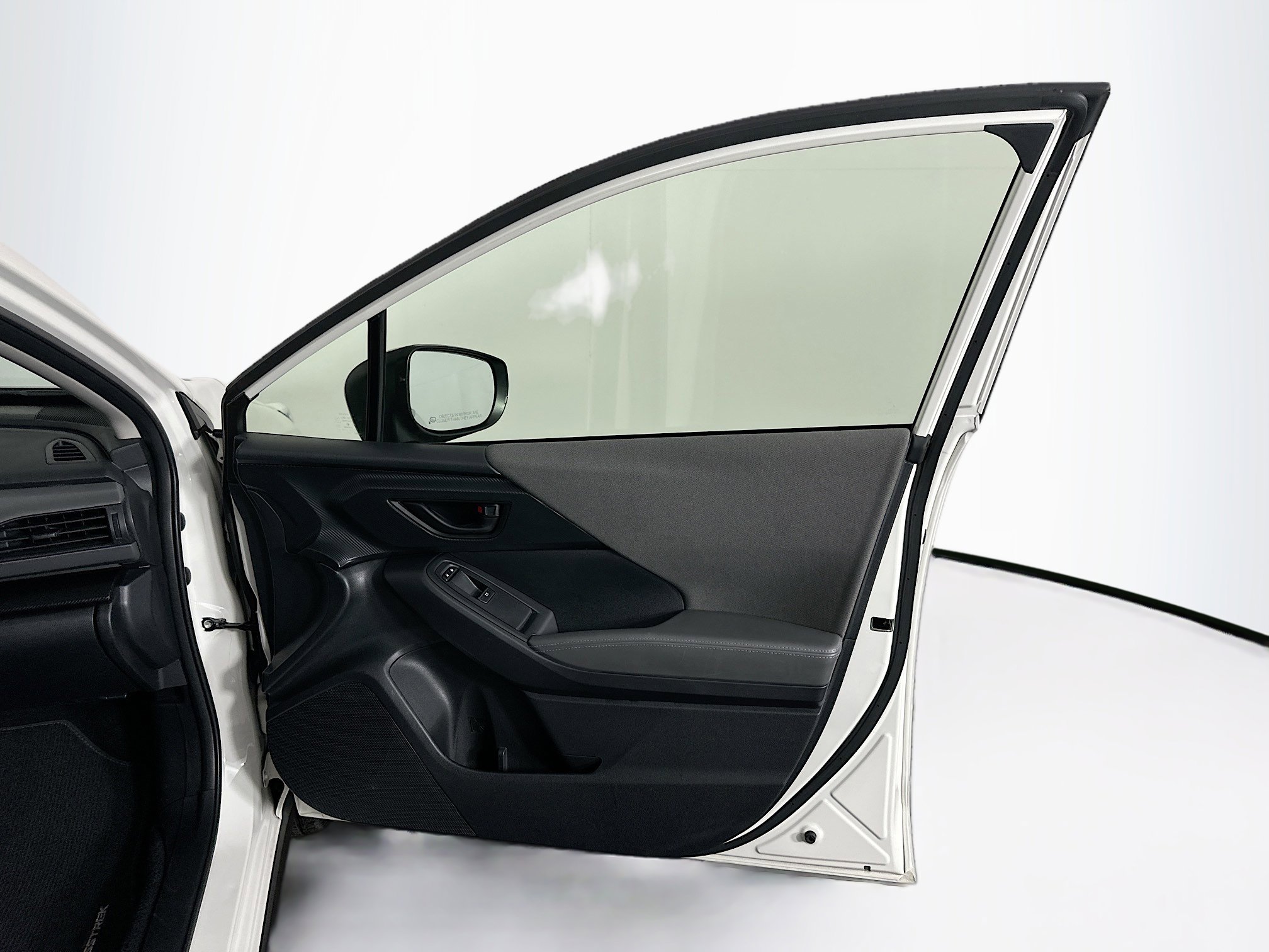 Used 2024 Subaru Crosstrek 2.0i Premium image 31