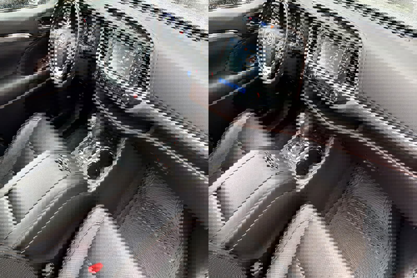 Used 2018 Toyota Highlander Limited Platinum w/ Carpet Mat Package (TMS) image 19