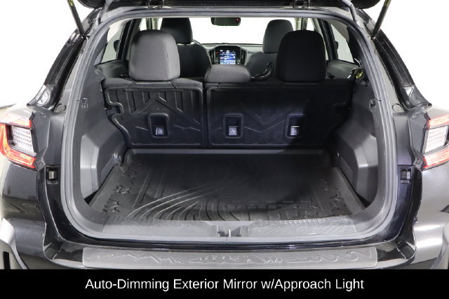 Used 2024 Subaru Crosstrek 2.0i Premium AWD/4WD image 16