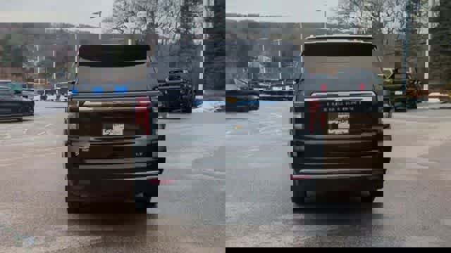 Certified 2021 Chevrolet Suburban LT image 7