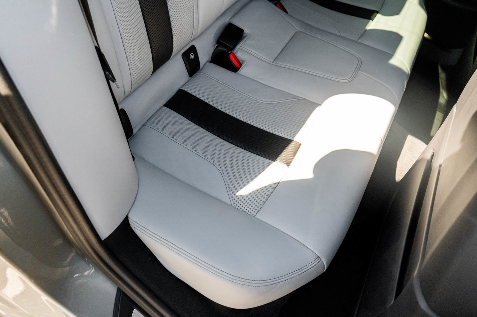 Used 2021 BMW M5 w/ Executive Package image 35