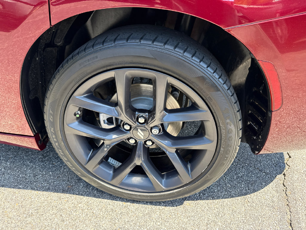 Used 2022 Dodge Charger SXT w/ Blacktop Package RWD image 19