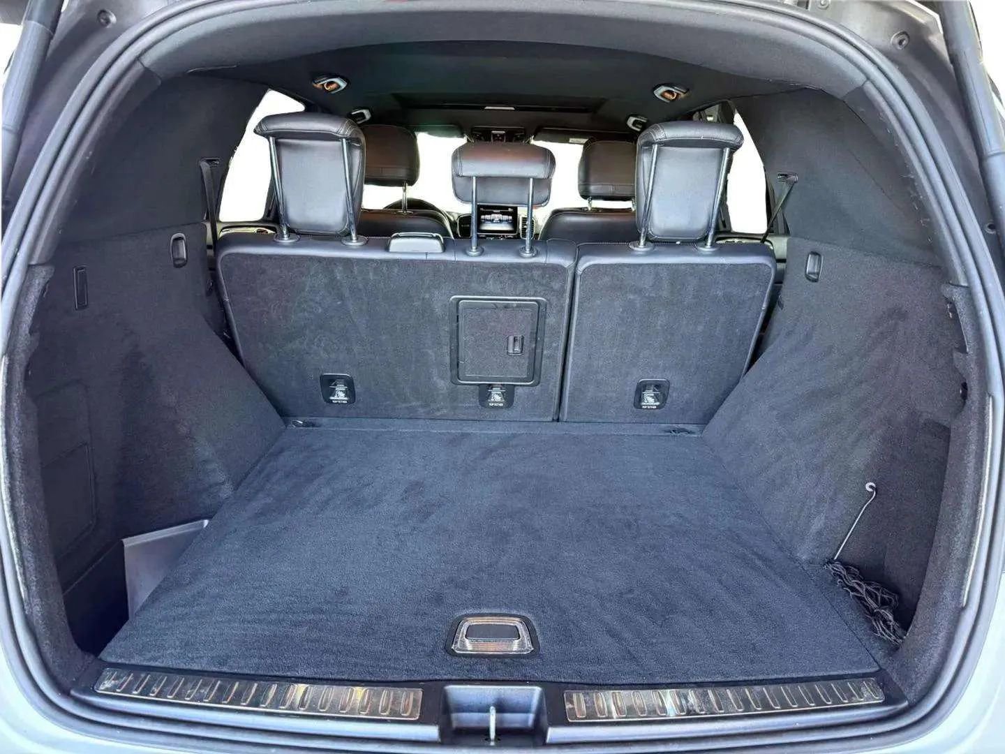 Used 2019 Mercedes-Benz GLE 400 4MATIC image 17