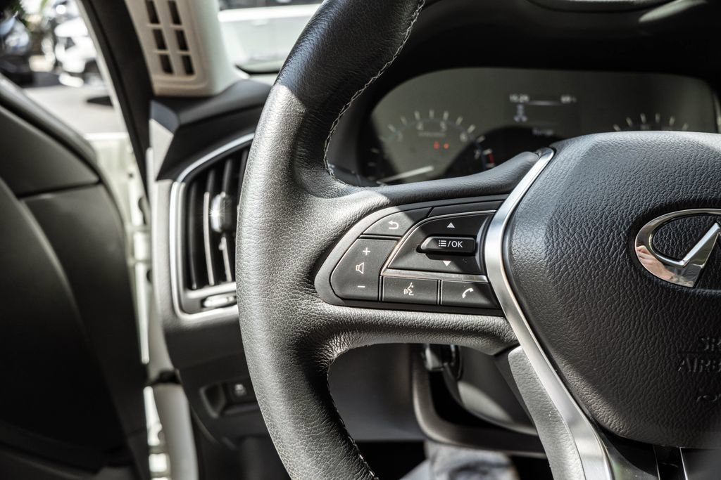 Used 2022 INFINITI Q50 Luxe AWD/4WD image 20