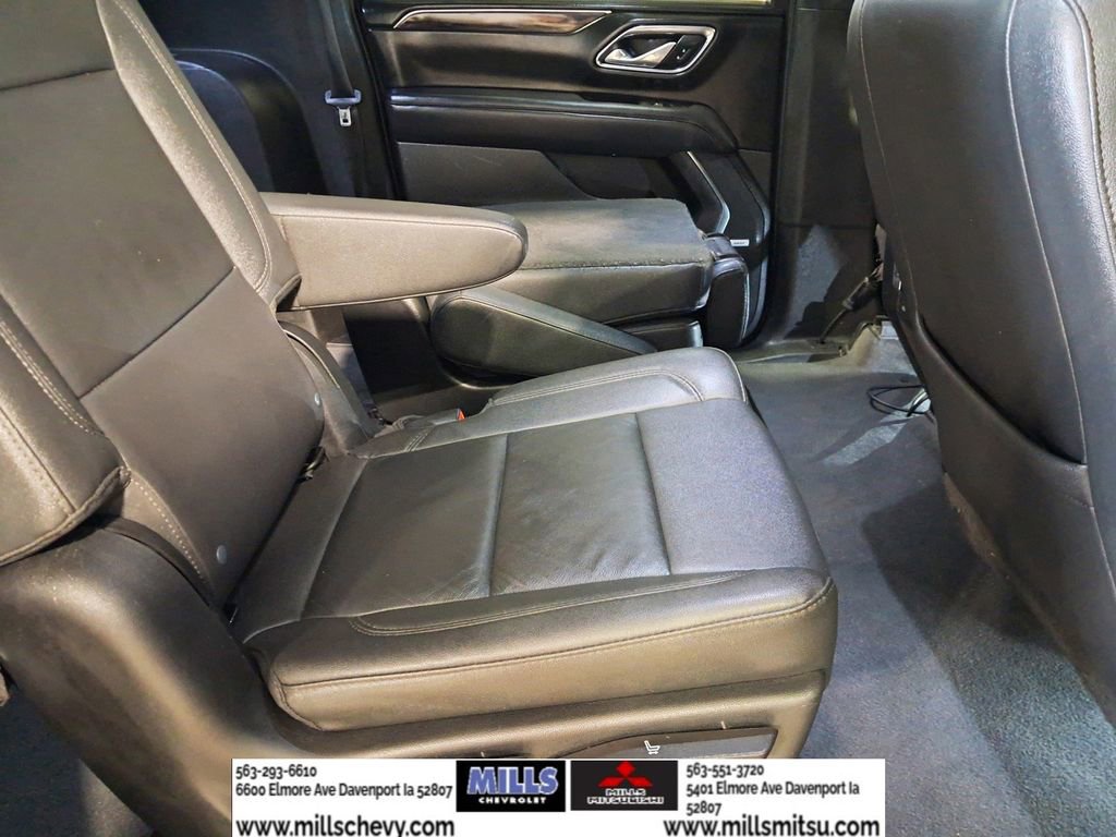 Used 2023 Chevrolet Suburban Z71 AWD/4WD image 16