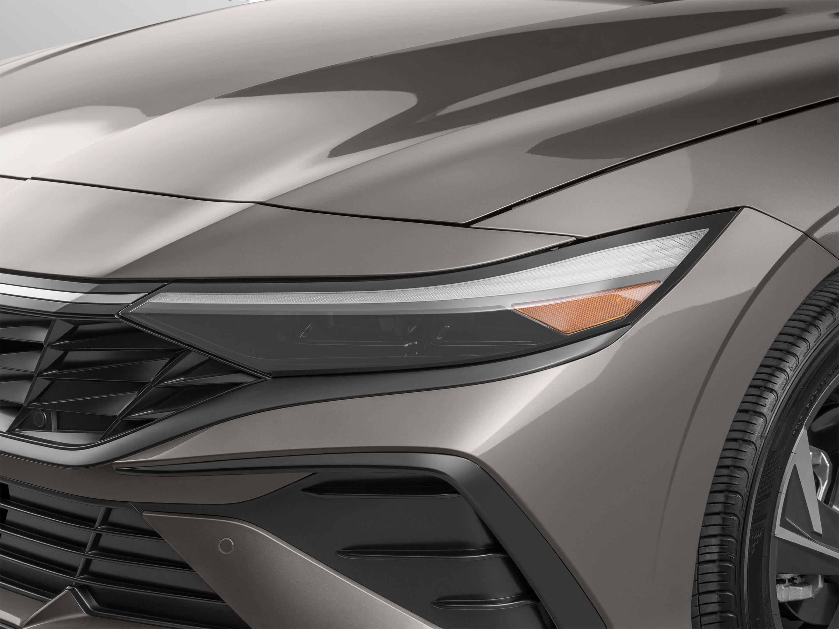New 2026 Hyundai Elantra Limited FWD image 42