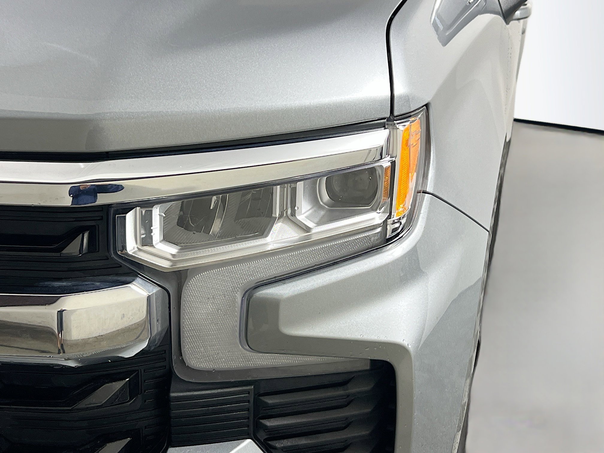 Used 2025 Chevrolet Silverado 1500 LT image 11