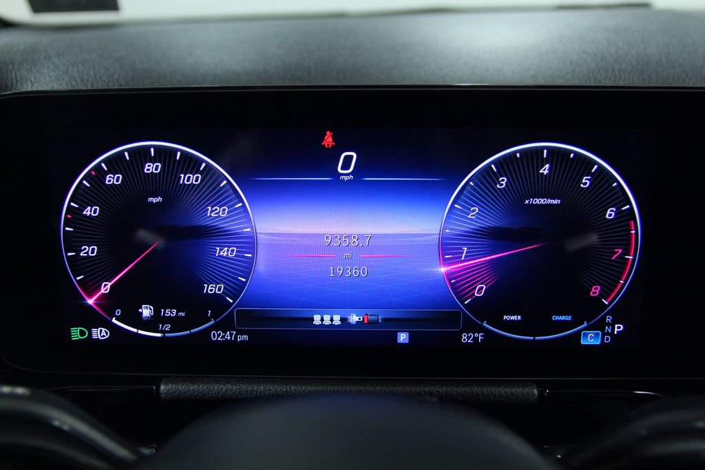 Certified 2024 Mercedes-Benz GLA 250 4MATIC image 16