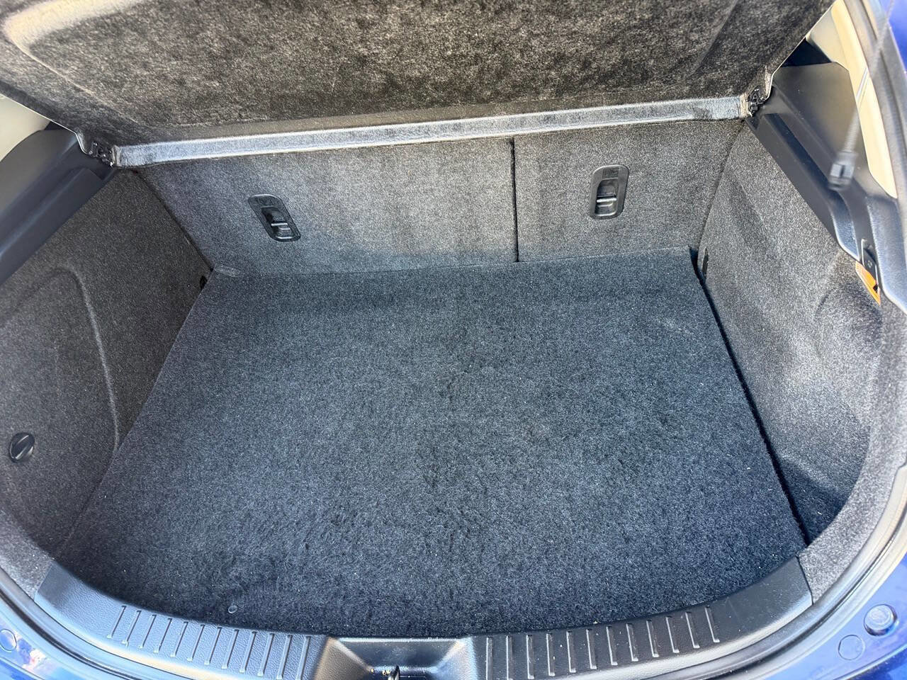 Used 2013 MAZDA MAZDA3 i Grand Touring w/ Tech Pkg image 58