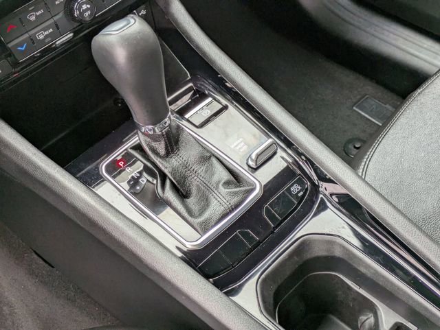 Used 2023 Jeep Compass Limited image 19