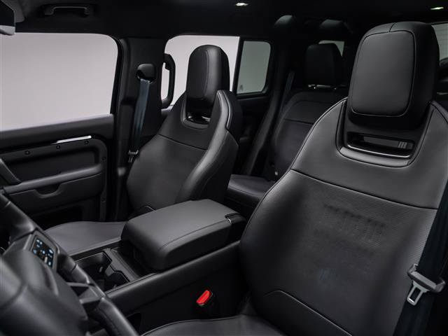 New 2026 Land Rover Defender 110 OCTA AWD/4WD image 15