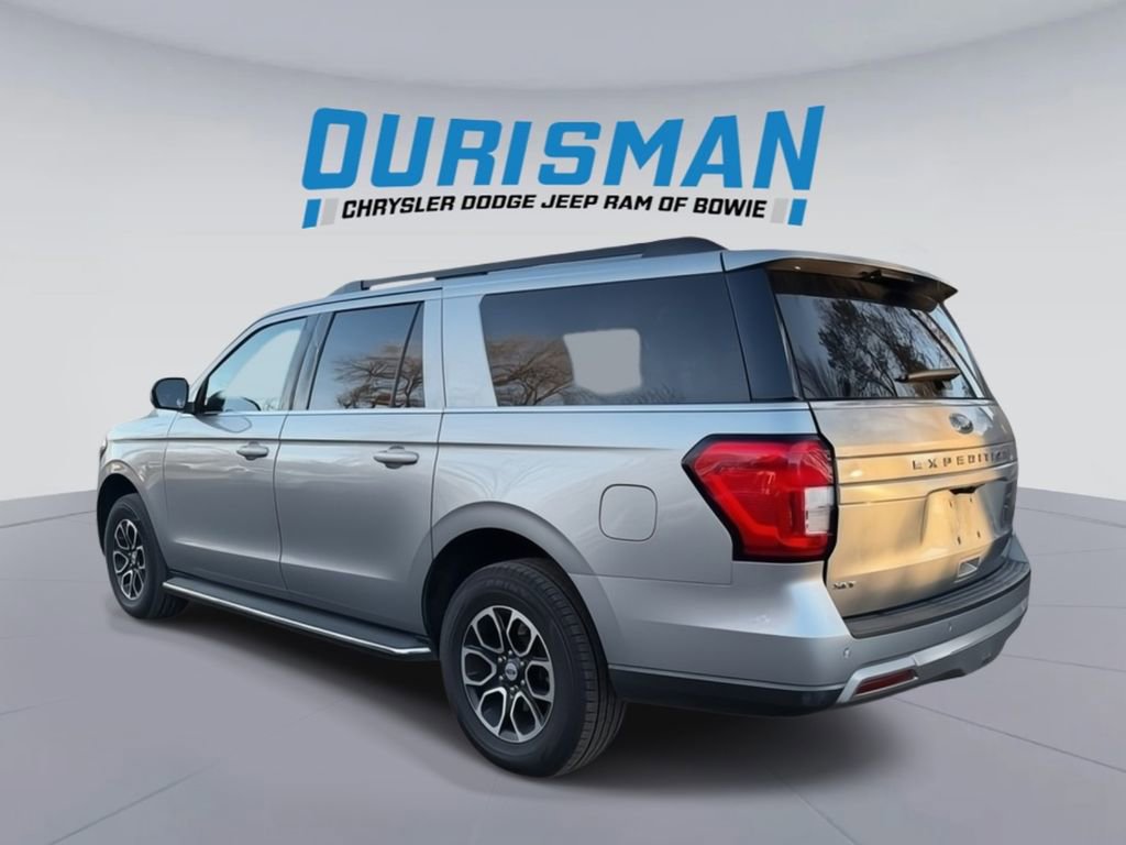 Used 2022 Ford Expedition Max XLT image 4