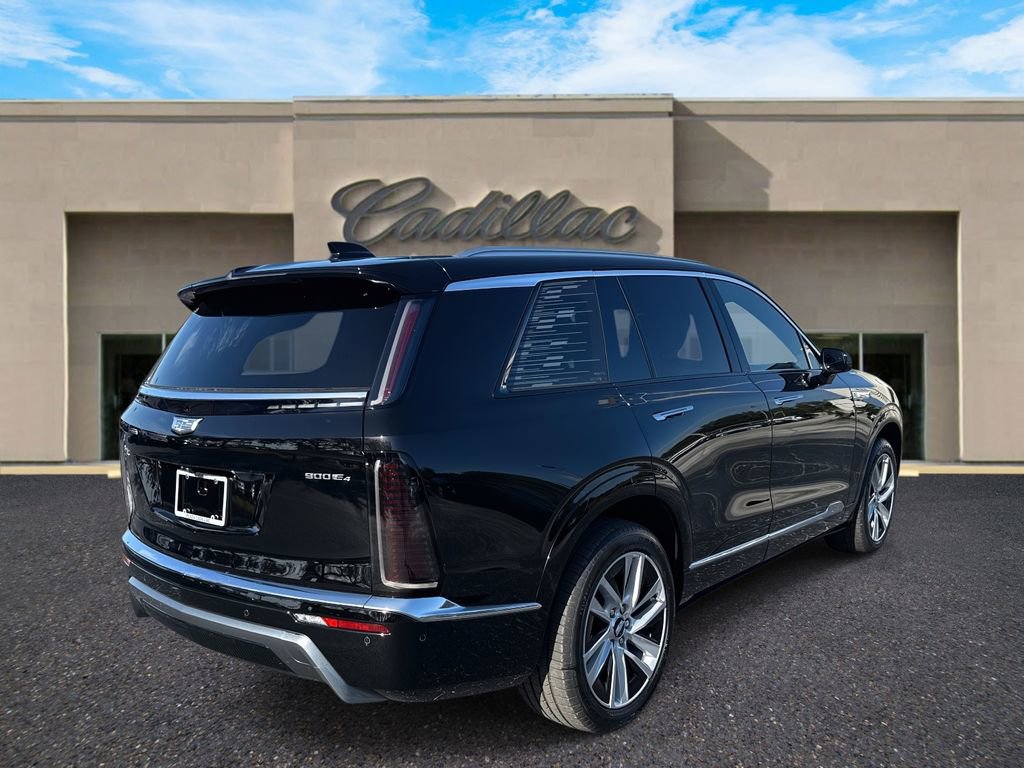 New 2026 Cadillac Vistiq Luxury image 3