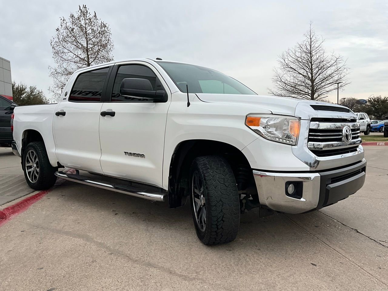 Used 2017 Toyota Tundra SR5 image 5