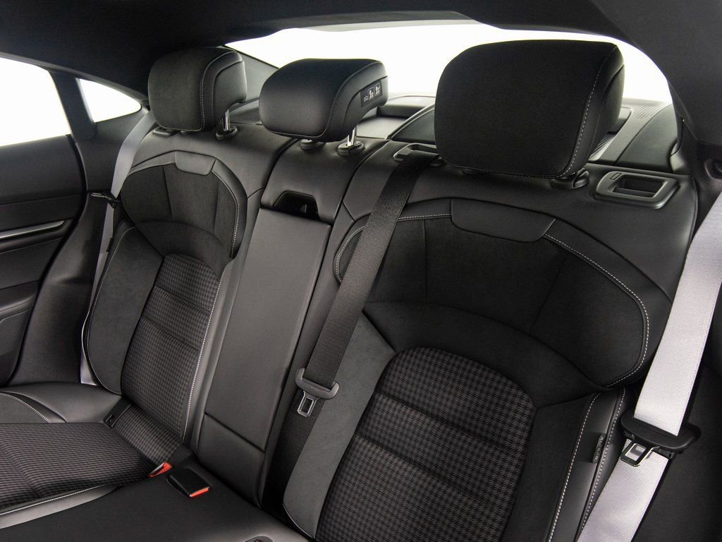 New 2026 Porsche Taycan 4S image 33