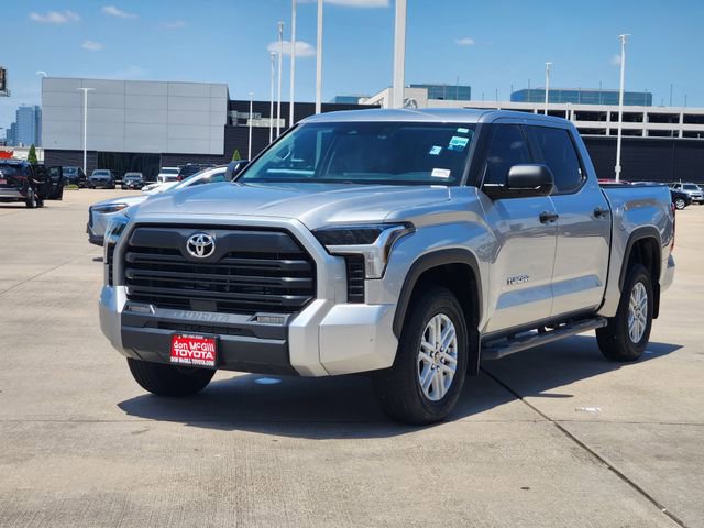 Used 2024 Toyota Tundra SR5 AWD/4WD image 3