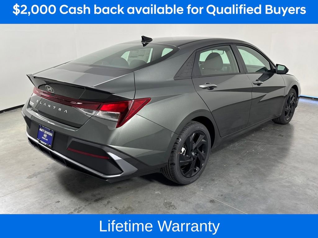 New 2026 Hyundai Elantra Sport image 5