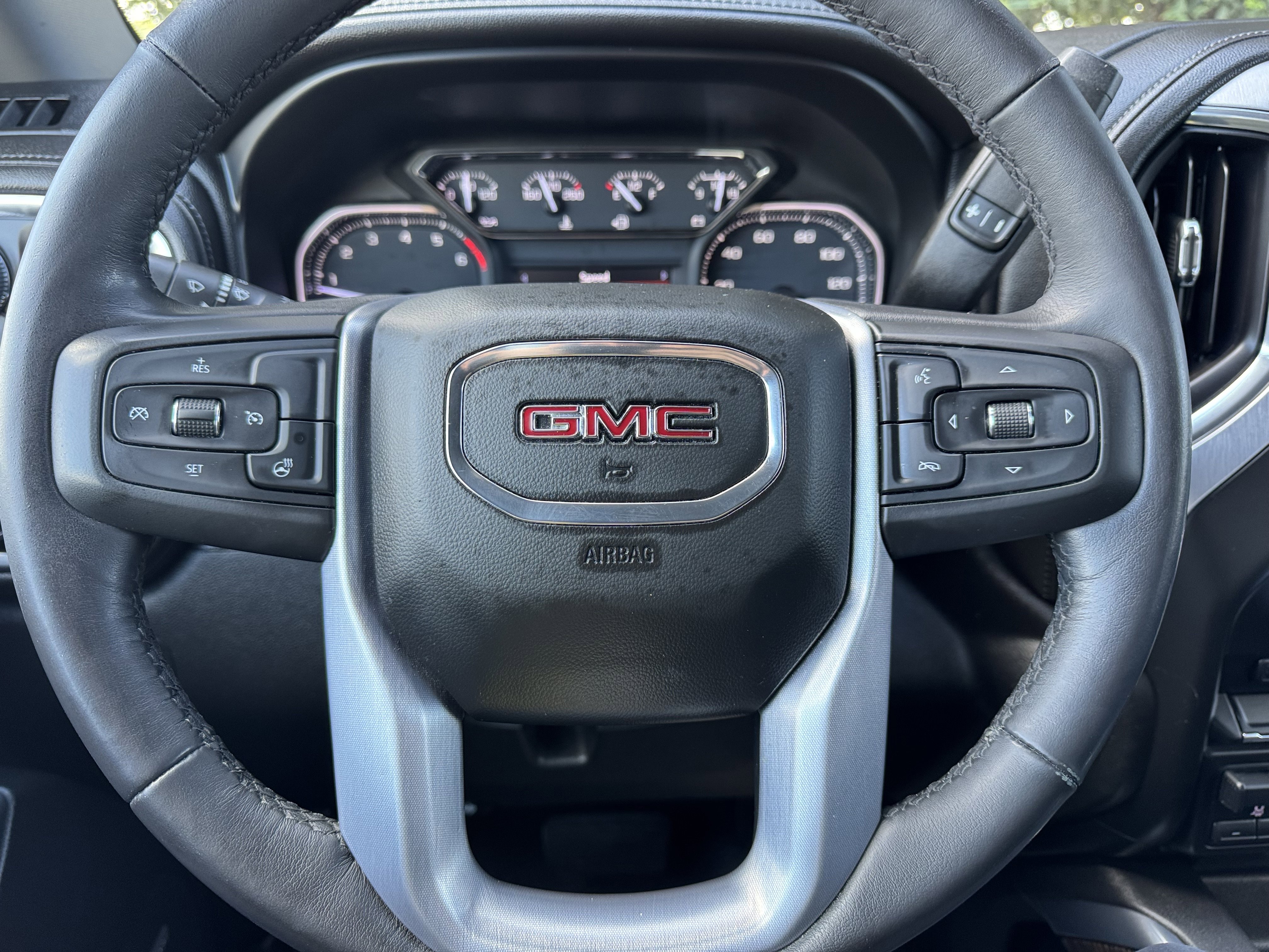 Used 2020 GMC Sierra 1500 Elevation w/ Elevation Value Package AWD/4WD image 36