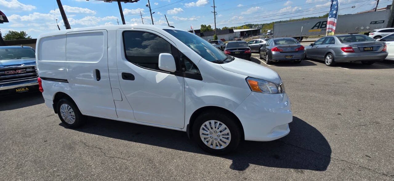 Used 2018 Nissan NV200 SV w/ Navigation Package FWD image 4