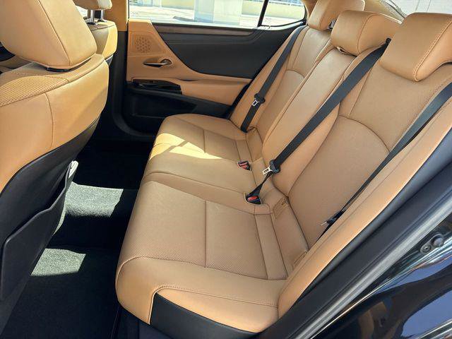 Certified 2023 Lexus ES 350 w/ Premium Package FWD image 23