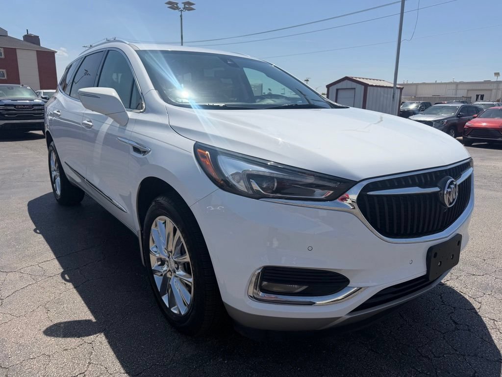Used 2021 Buick Enclave Premium w/ Surround and Sites Package FWD image 5
