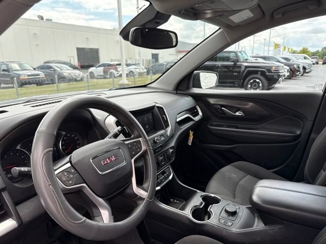 Used 2022 GMC Terrain SLE w/ Driver Convenience Package AWD/4WD image 14