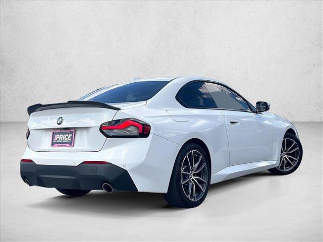 Used 2024 BMW 230i Coupe w/ Convenience Package RWD image 2