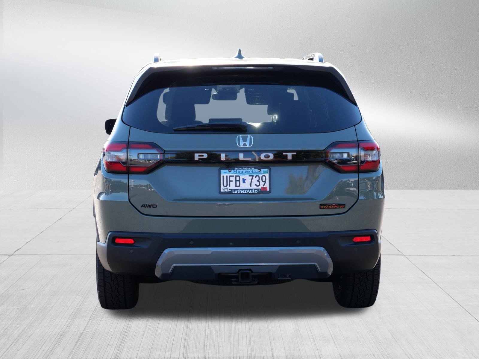 Certified 2026 Honda Pilot TrailSport image 6